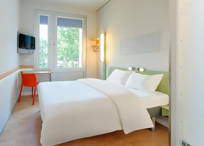 Hotel Ibis Budget Frankfurt Ost 2*